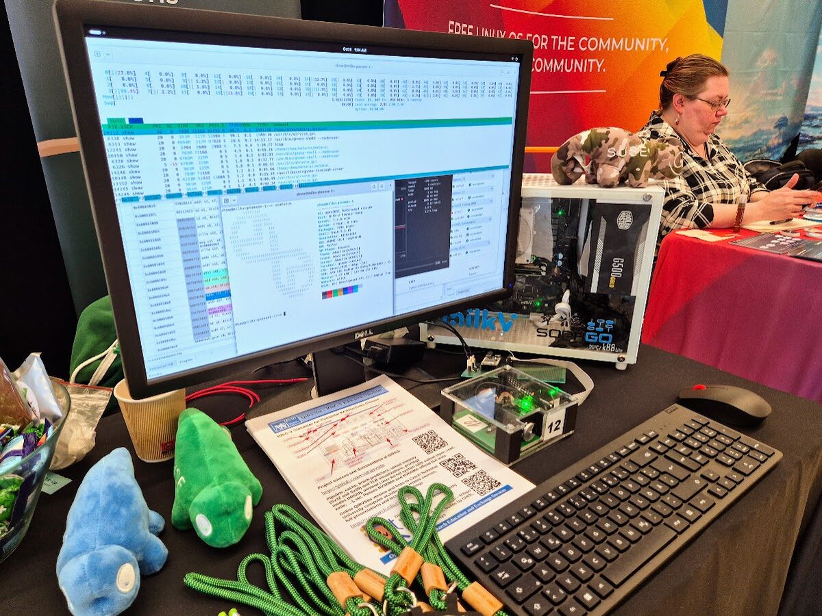 Professor Píša demonstrating QtRvSim on the Milk-V Pioneer
